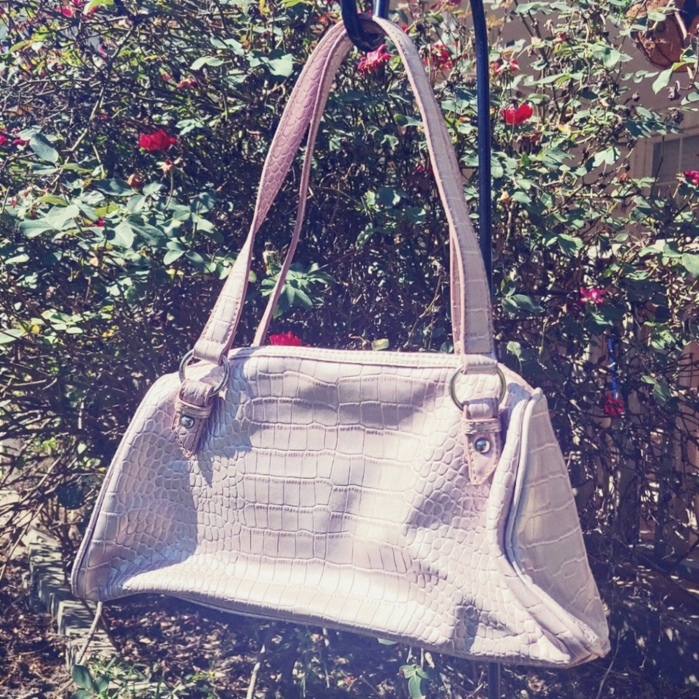 Vintage Pink Faux Alligator Skin Purse
